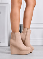 SERENA - Stivaletti tronchetti beige con zeppa